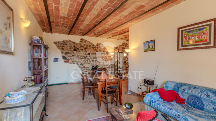 Image No.5-3 Bed Property for sale