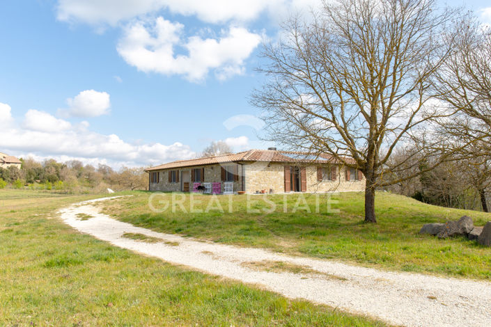 Image No.5-4 Bed Country House for sale