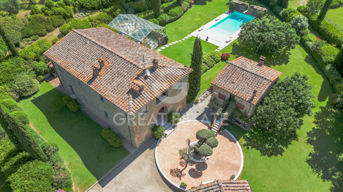 Image No.14-5 Bed Country House for sale