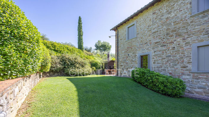 Image No.17-5 Bed Country House for sale