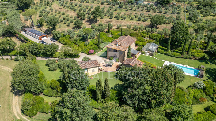 Image No.22-5 Bed Country House for sale