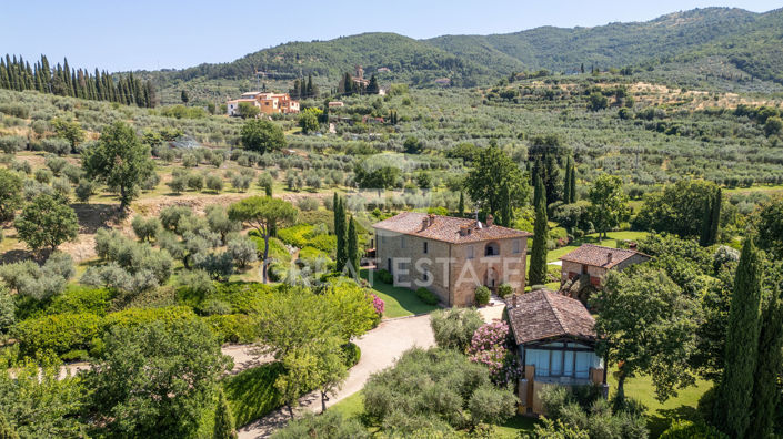 Image No.24-5 Bed Country House for sale