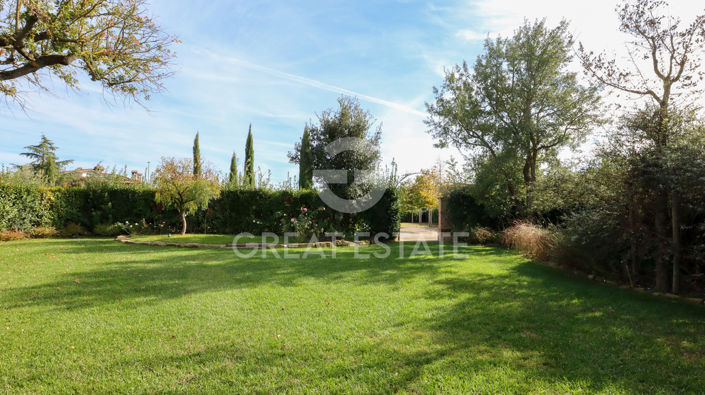 Image No.12-6 Bed Country House for sale