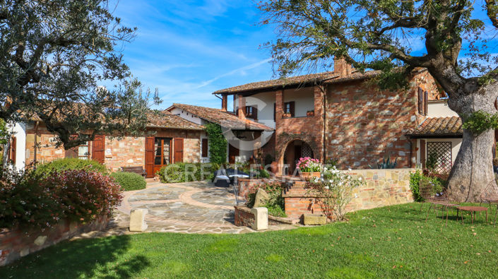 Image No.13-6 Bed Country House for sale