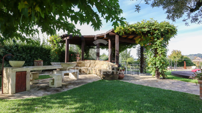 Image No.14-6 Bed Country House for sale