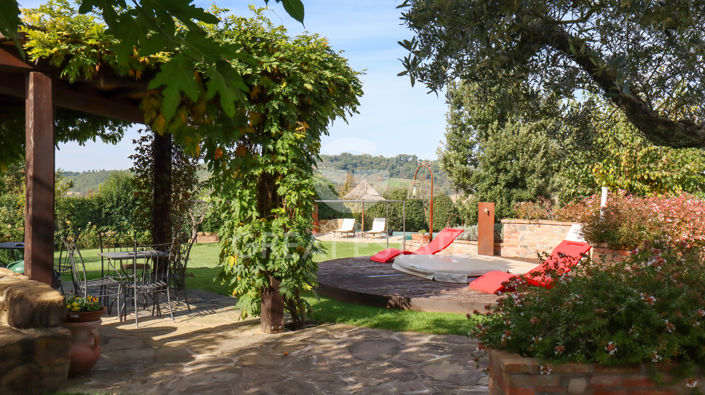 Image No.15-6 Bed Country House for sale