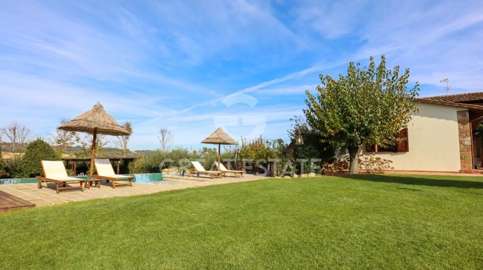 Image No.22-6 Bed Country House for sale