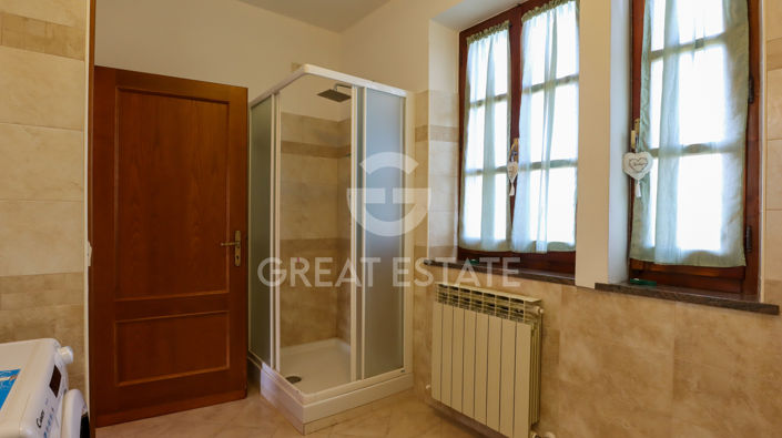 Image No.53-6 Bed Country House for sale