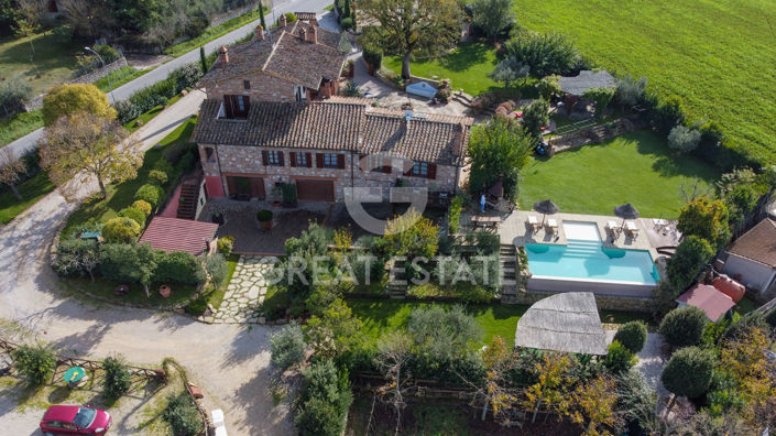 Image No.8-6 Bed Country House for sale