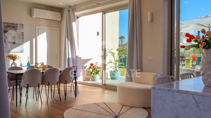 Image No.14-3 Bed Villa for sale