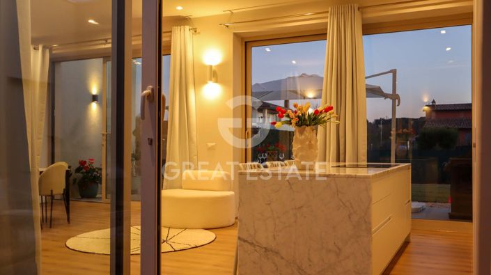 Image No.17-3 Bed Villa for sale