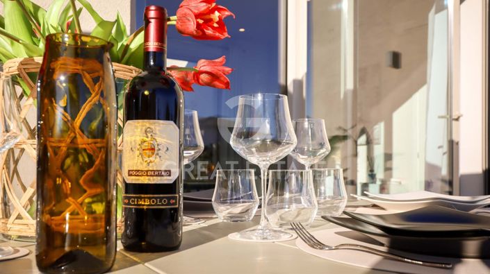 Image No.29-3 Bed Villa for sale