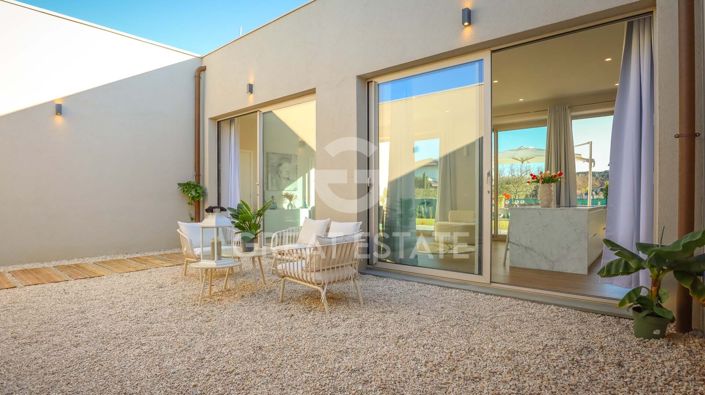 Image No.9-3 Bed Villa for sale