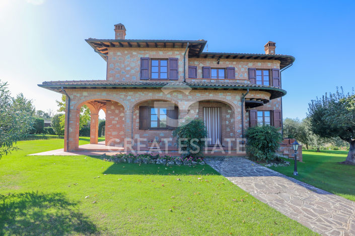 Image No.13-4 Bed Country House for sale