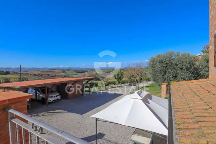 Image No.18-4 Bed Country House for sale