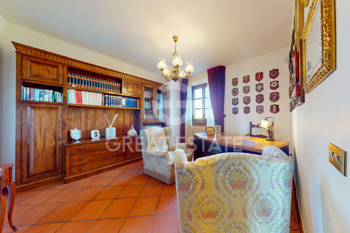 Image No.21-4 Bed Country House for sale