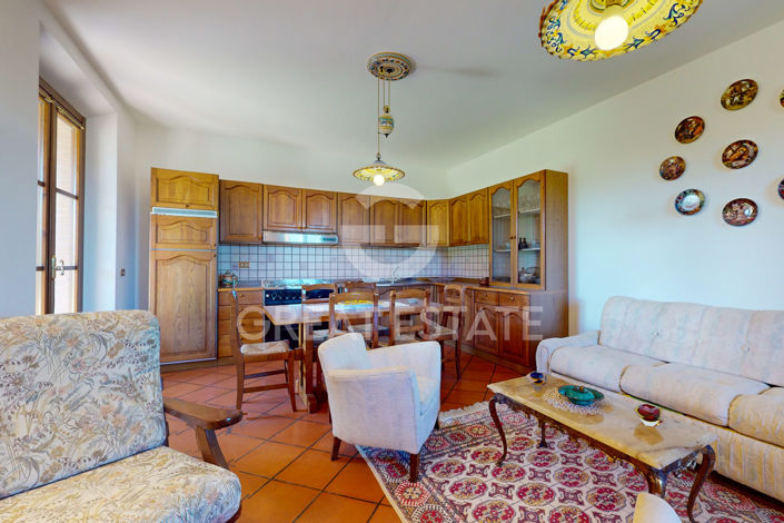 Image No.24-4 Bed Country House for sale