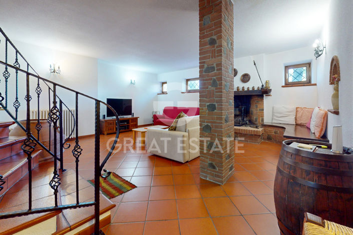 Image No.34-4 Bed Country House for sale
