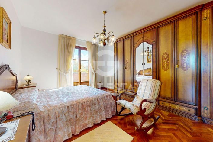 Image No.39-4 Bed Country House for sale