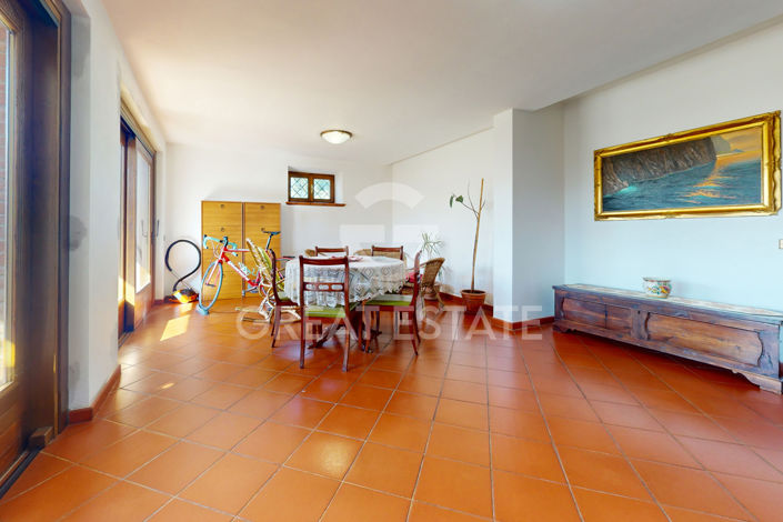 Image No.52-4 Bed Country House for sale