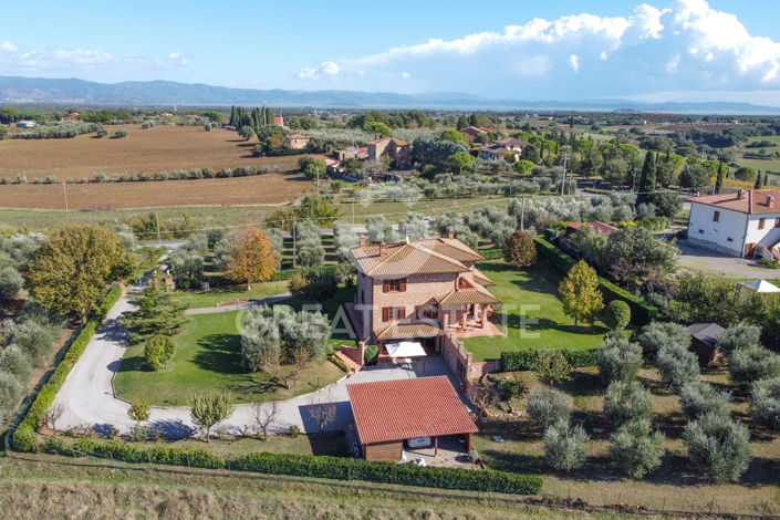 Image No.9-4 Bed Country House for sale