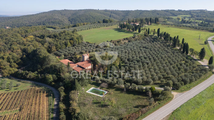 Image No.13-7 Bed Country House for sale