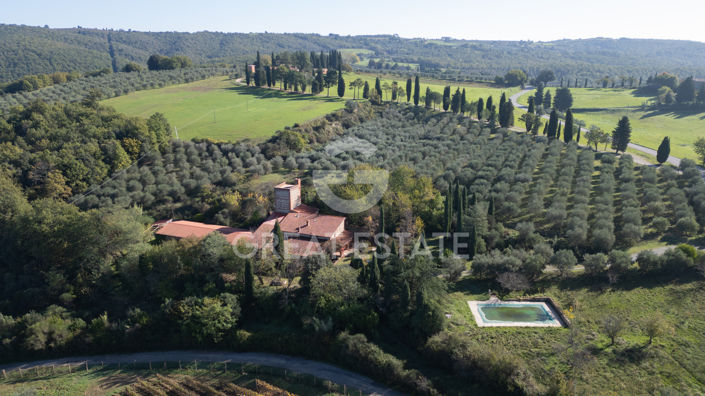 Image No.14-7 Bed Country House for sale