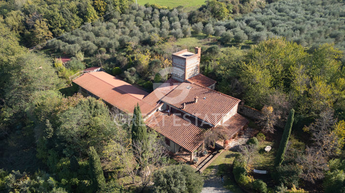 Image No.8-7 Bed Country House for sale