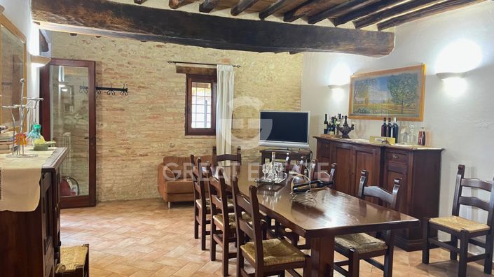 Image No.30-4 Bed Country House for sale