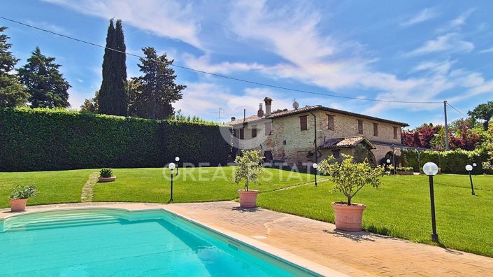 Image No.5-4 Bed Country House for sale