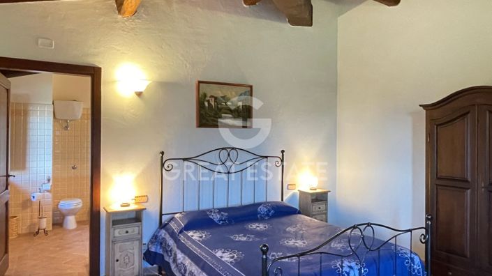 Image No.43-4 Bed Country House for sale