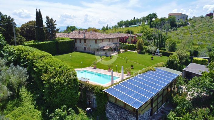 Image No.9-4 Bed Country House for sale