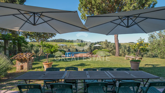 Image No.13-7 Bed Country House for sale