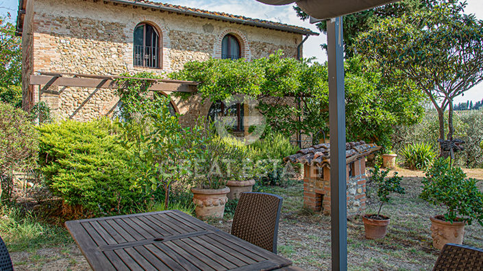 Image No.22-7 Bed Country House for sale