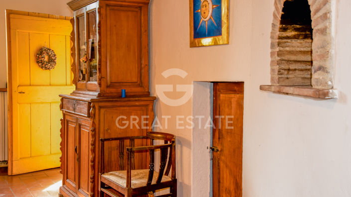 Image No.41-7 Bed Country House for sale