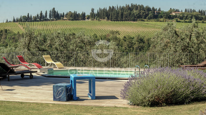 Image No.47-7 Bed Country House for sale