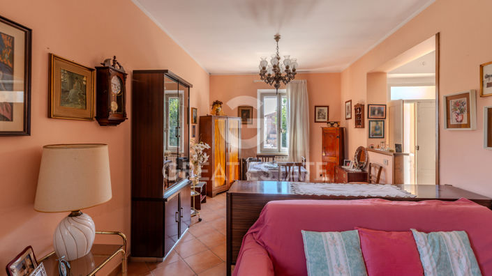 Image No.6-5 Bed Villa for sale