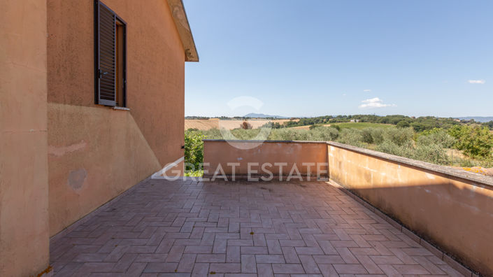 Image No.8-5 Bed Villa for sale