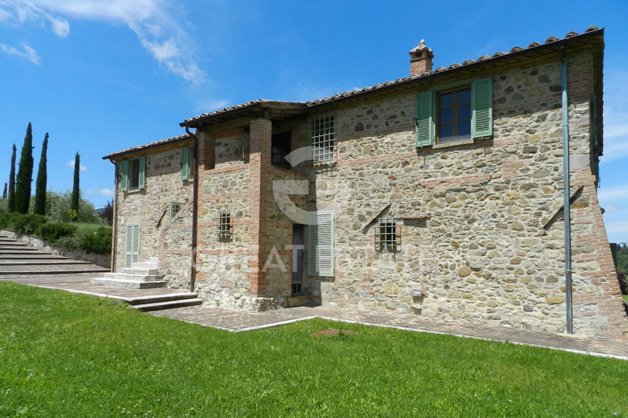 Image No.14-Maison de campagne de 6 chambres à vendre à San Casciano dei Bagni