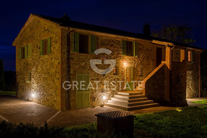Image No.20-Maison de campagne de 6 chambres à vendre à San Casciano dei Bagni