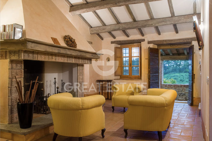 Image No.38-Maison de campagne de 6 chambres à vendre à San Casciano dei Bagni