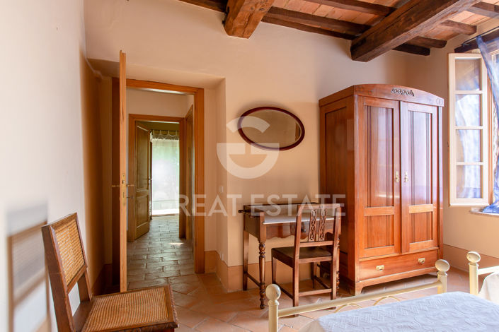 Image No.56-Maison de campagne de 6 chambres à vendre à San Casciano dei Bagni