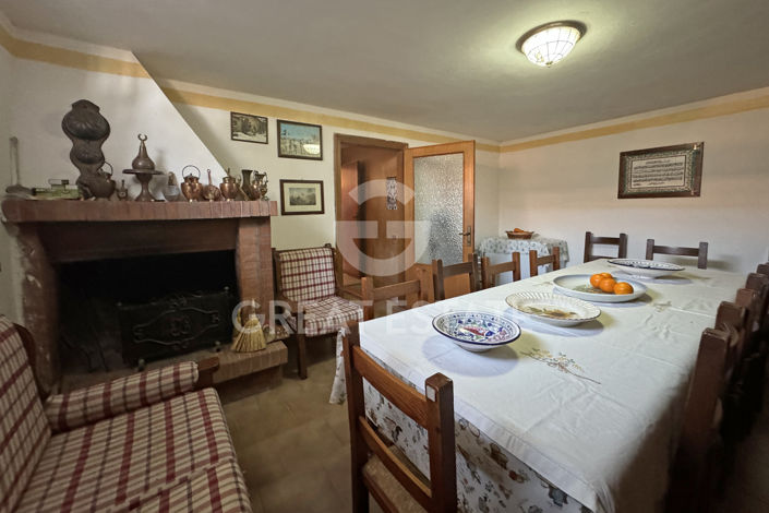 Image No.26-3 Bed Country House for sale