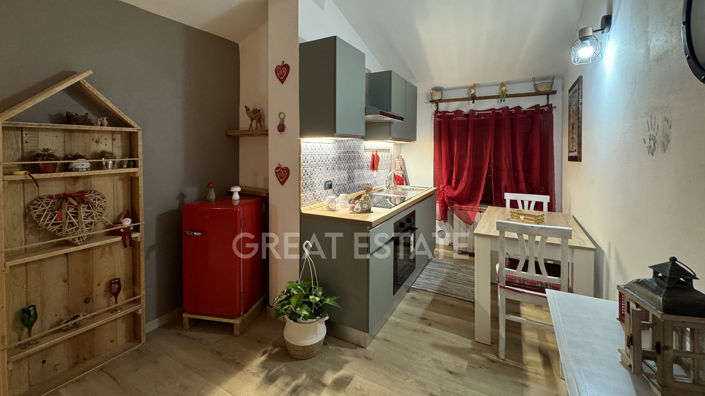 Image No.28-3 Bed Country House for sale