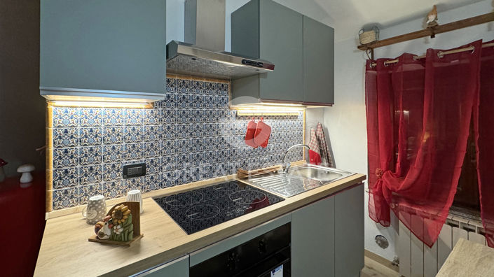 Image No.30-3 Bed Country House for sale