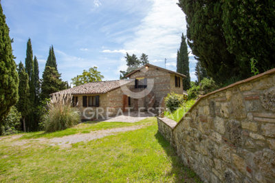 7 Bed Country House for sale