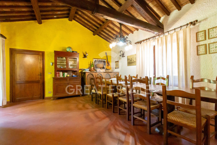 Image No.6-7 Bed Country House for sale