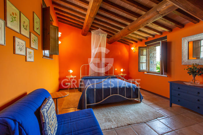 Image No.34-7 Bed Country House for sale