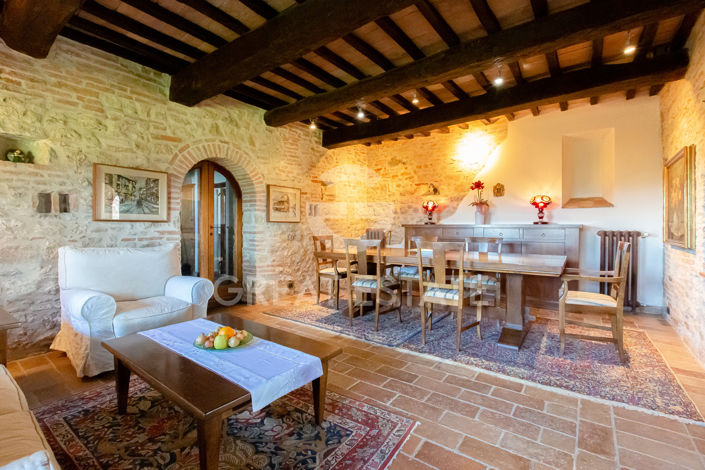 Image No.30-7 Bed Country House for sale