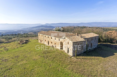 Maison de campagne à vendre à Ficulle